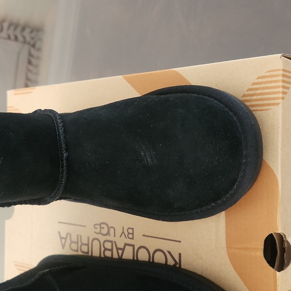 Koolaburra by UGG Black Boots - Picture 9 of 16